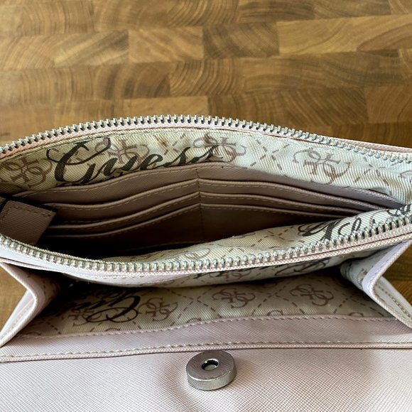 GUESS PALE PINK CROSSBODY - Picture 5 of 7